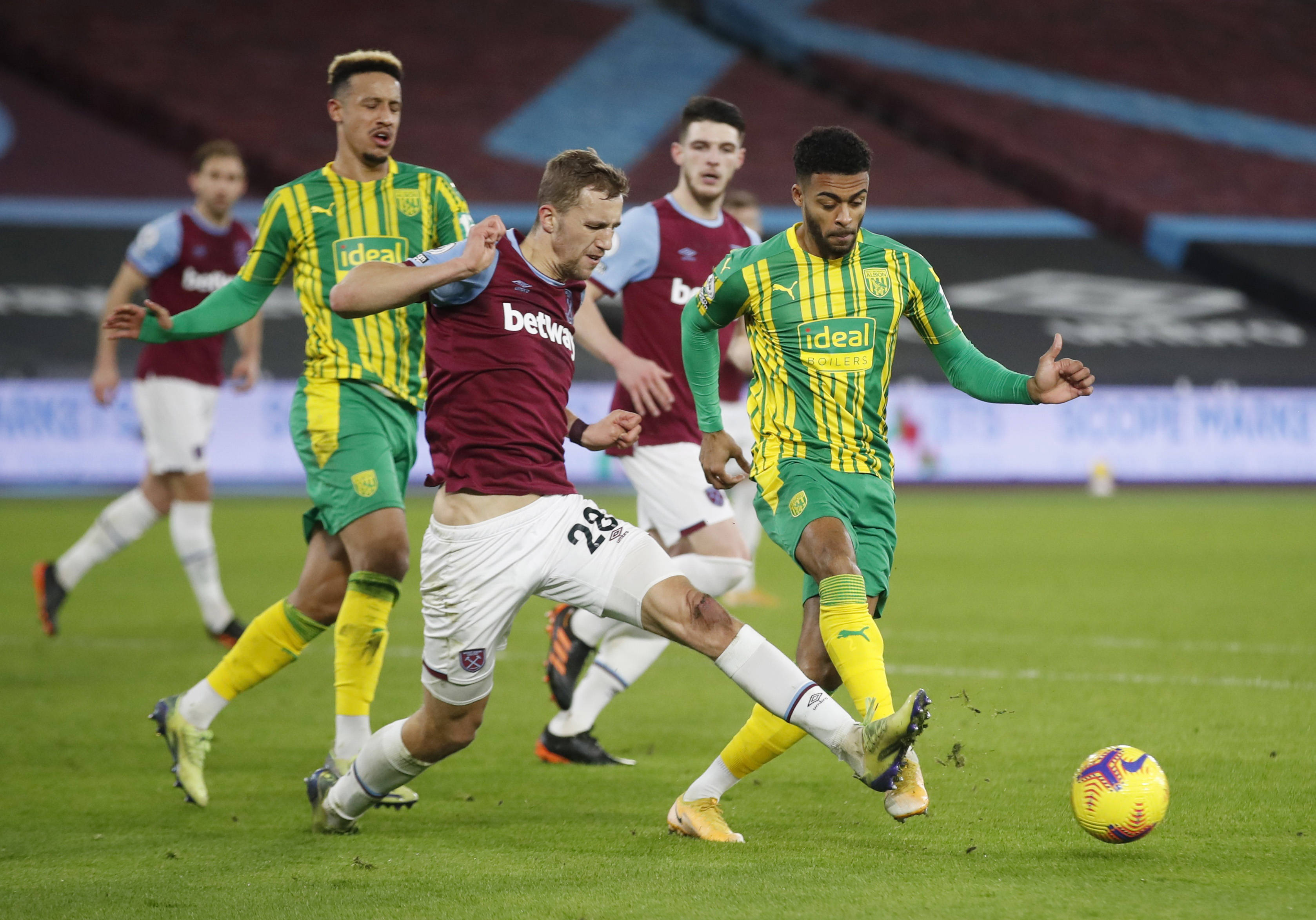 頻繁遭遇損 頻繁遭遇損